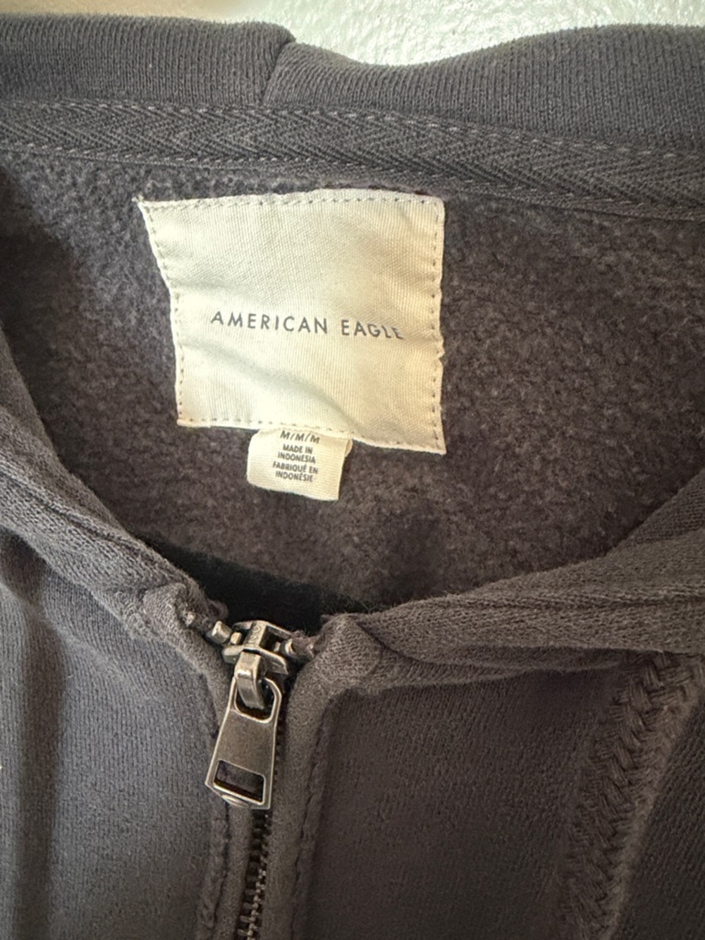 American Eagle Black Zip-Up Hoodie - Picture 4 of 4